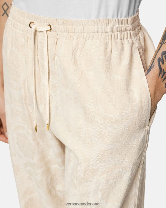 Versace Barocco silhouet chambray broek Heren beige kleding J2T4F41442