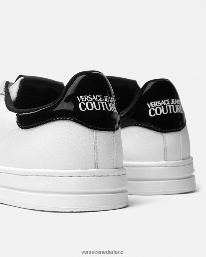 Versace court 88 sneakers met v-embleemlogo Heren wit Zwart schoen J2T4F42444
